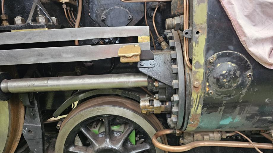 Click to enlarge Highslide JS